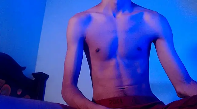 Snapshot of isaaclatino chatting on March 2025 03:41:01 AM isaaclatino online show from March 2025 03:41:01 AM