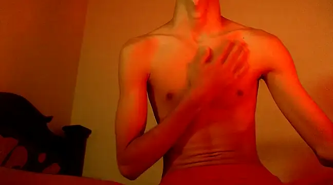 Snapshot of isaaclatino chatting on March 2025 04:36:02 AM isaaclatino online show from March 2025 04:36:02 AM