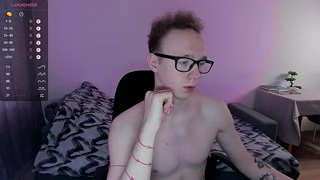 Alex silents online show from February 2025 10:43:02 AM