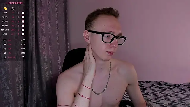 Alex silents online show from March 2025 04:10:01 PM