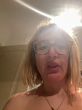 casalinga88 online show from March 2025 07:39:01 PM