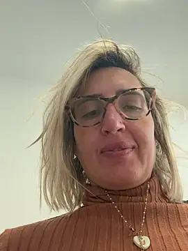 casalinga88 online show from March 2025 01:02:01 PM