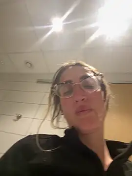 casalinga88 online show from December 2025 10:50:01 PM