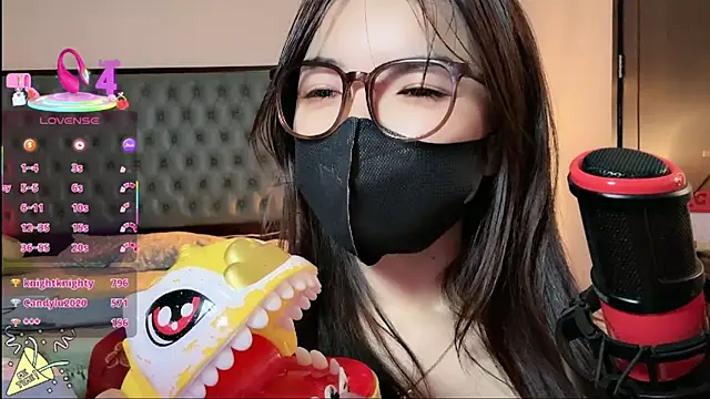 Berrysweet 68 online show from October 2025 06:40:02 PM