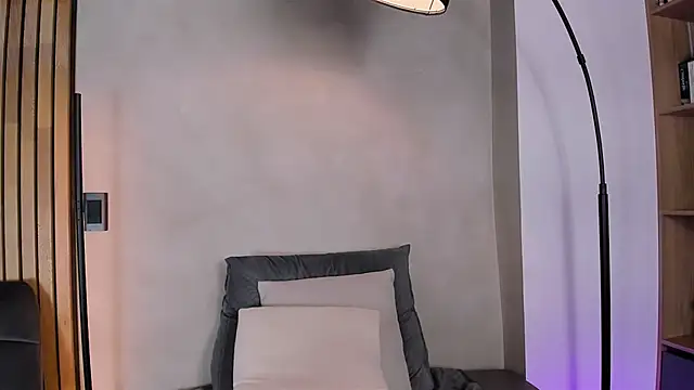 Snapshot of honeyhot69__ chatting on January 2025 02:25:01 PM honeyhot69 online show from January 2025 02:25:01 PM