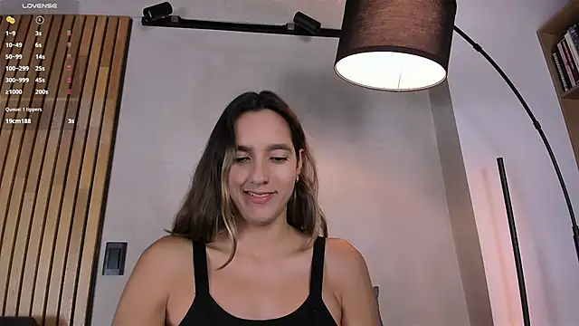 Snapshot of honeyhot69__ chatting on February 2025 11:33:01 AM honeyhot69 online show from February 2025 11:33:01 AM