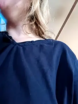 xWhoreAbleX Pika online show from March 2025 04:17:01 PM