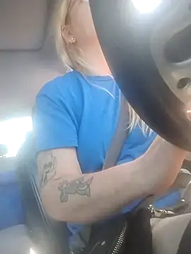 xWhoreAbleX Pika online show from March 2026 03:41:02 PM