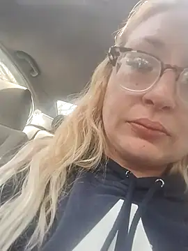 xWhoreAbleX Pika online show from March 2026 10:03:01 PM