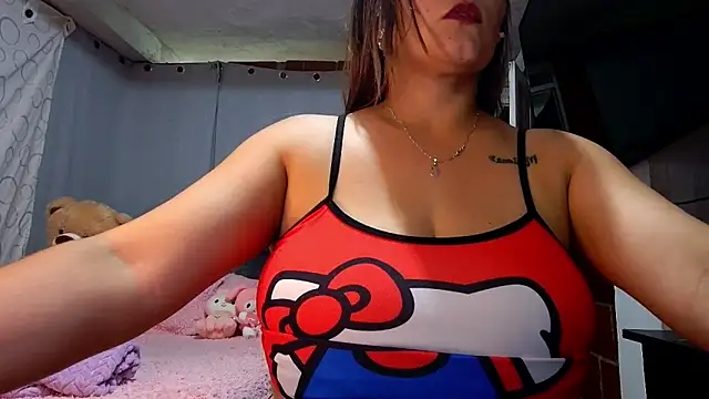 tara rios online show from May 2026 11:57:02 PM