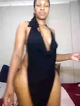 Snapshot of Curvy_sluty chatting on January 2025 06:21:01 PM Curvy sluty online show from January 2025 06:21:01 PM