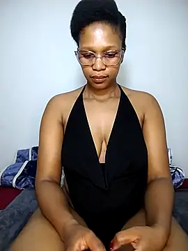 Snapshot of Curvy_sluty chatting on March 2025 04:13:02 PM Curvy sluty online show from March 2025 04:13:02 PM