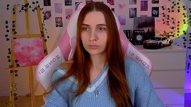 Snapshot of AliceCharmy chatting on February 2025 12:28:01 PM AliceCharmy online show from February 2025 12:28:01 PM