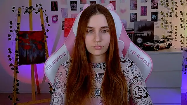 Snapshot of AliceCharmy chatting on March 2025 04:33:01 PM AliceCharmy online show from March 2025 04:33:01 PM