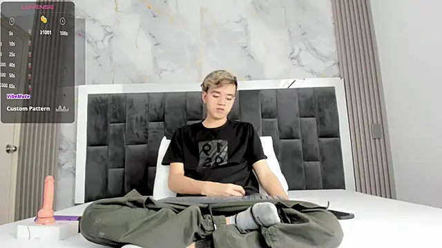 bunny maxi online show from December 2024 12:44:02 PM