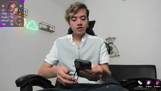 bunny maxi online show from February 2025 04:18:02 PM