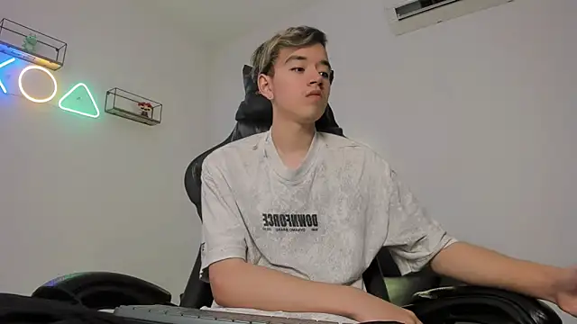 bunny maxi online show from March 2025 12:31:02 PM