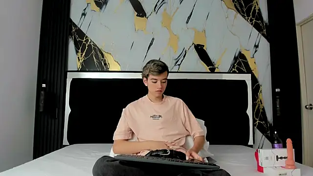 bunny maxi online show from March 2025 12:35:02 PM