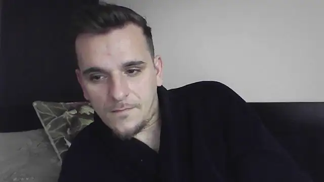 Snapshot of Huge_cock22cm chatting on February 2025 12:46:02 PM Huge cock22cm online show from February 2025 12:46:02 PM