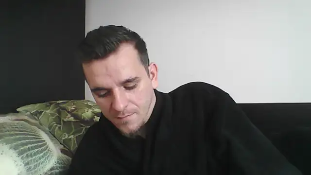 Snapshot of Huge_cock22cm chatting on February 2025 09:24:01 AM Huge cock22cm online show from February 2025 09:24:01 AM