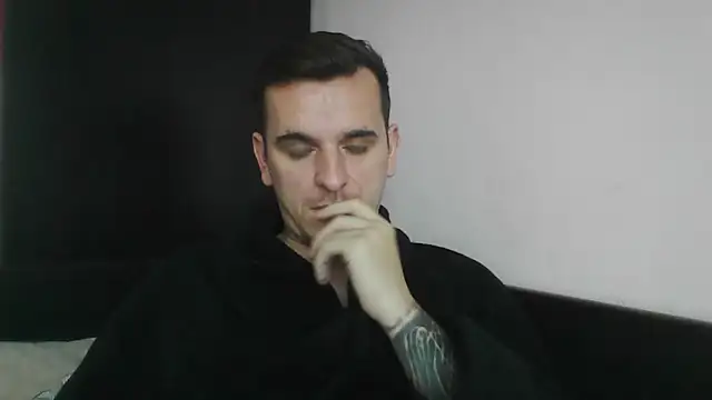 Snapshot of Huge_cock22cm chatting on February 2025 11:28:01 AM Huge cock22cm online show from February 2025 11:28:01 AM