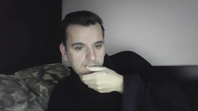 Snapshot of Huge_cock22cm chatting on February 2025 05:31:01 AM Huge cock22cm online show from February 2025 05:31:01 AM
