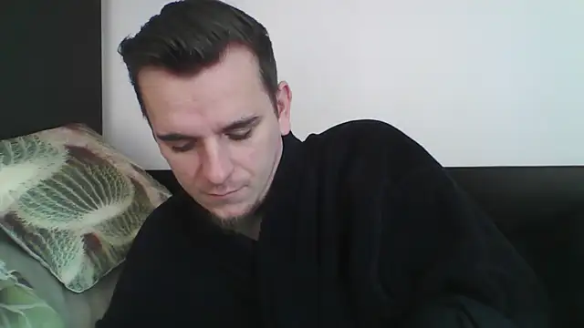 Snapshot of Huge_cock22cm chatting on February 2025 07:33:01 AM Huge cock22cm online show from February 2025 07:33:01 AM
