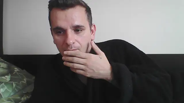 Snapshot of Huge_cock22cm chatting on February 2025 02:04:02 PM Huge cock22cm online show from February 2025 02:04:02 PM