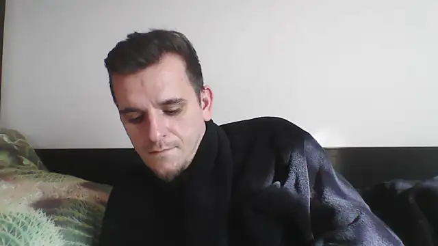 Snapshot of Huge_cock22cm chatting on February 2025 12:13:02 PM Huge cock22cm online show from February 2025 12:13:02 PM