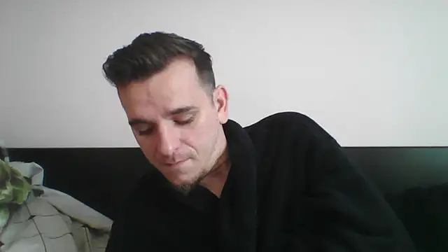 Snapshot of Huge_cock22cm chatting on March 2025 07:24:01 AM Huge cock22cm online show from March 2025 07:24:01 AM