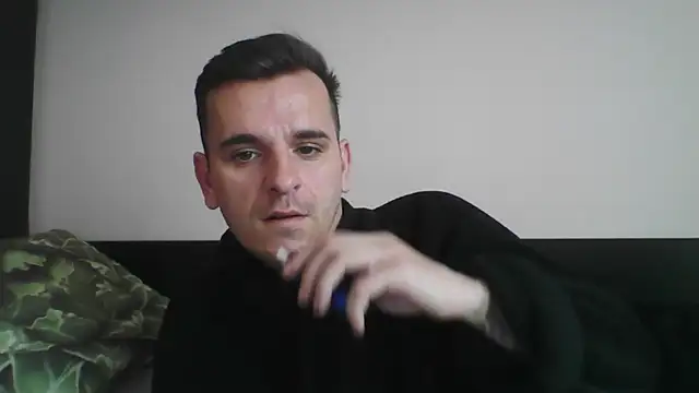 Snapshot of Huge_cock22cm chatting on March 2025 07:42:02 AM Huge cock22cm online show from March 2025 07:42:02 AM