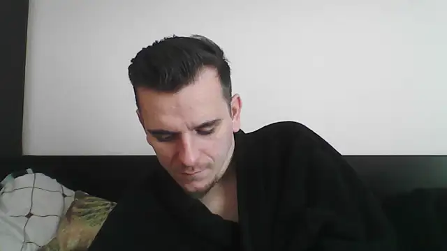 Snapshot of Huge_cock22cm chatting on March 2025 08:25:02 AM Huge cock22cm online show from March 2025 08:25:02 AM