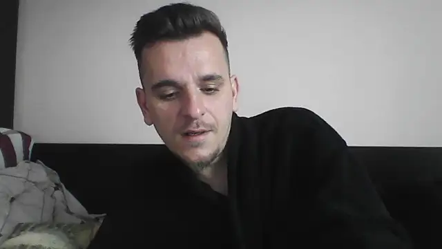 Snapshot of Huge_cock22cm chatting on March 2025 08:59:01 AM Huge cock22cm online show from March 2025 08:59:01 AM
