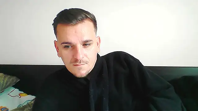 Snapshot of Huge_cock22cm chatting on October 2025 10:38:01 AM Huge cock22cm online show from October 2025 10:38:01 AM