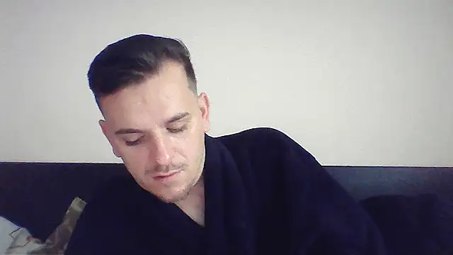 Snapshot of Huge_cock22cm chatting on October 2025 12:28:02 PM Huge cock22cm online show from October 2025 12:28:02 PM