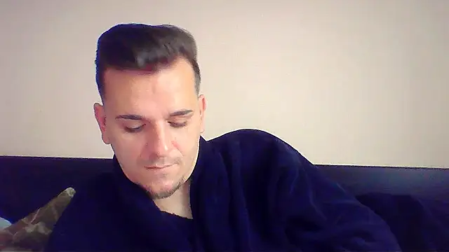 Huge cock22cm online show from December 2025 09:29:01 AM