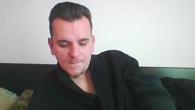 Snapshot of Huge_cock22cm chatting on April 2026 07:28:02 AM Huge cock22cm online show from April 2026 07:28:02 AM
