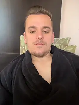 Snapshot of Huge_cock22cm chatting on May 2026 07:38:01 AM Huge cock22cm online show from May 2026 07:38:01 AM