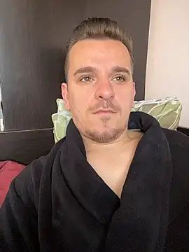 Snapshot of Huge_cock22cm chatting on May 2026 07:46:02 AM Huge cock22cm online show from May 2026 07:46:02 AM