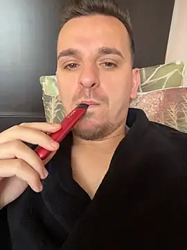 Snapshot of Huge_cock22cm chatting on May 2026 06:44:01 AM Huge cock22cm online show from May 2026 06:44:01 AM