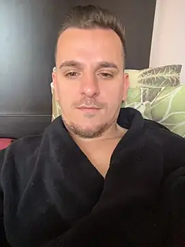 Snapshot of Huge_cock22cm chatting on June 2026 06:15:01 AM Huge cock22cm online show from June 2026 06:15:01 AM