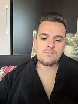 Snapshot of Huge_cock22cm chatting on June 2026 05:30:01 AM Huge cock22cm online show from June 2026 05:30:01 AM