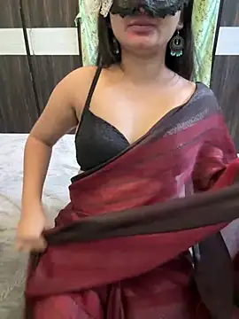 Snapshot of Magical-Couple-telugu chatting on December 2024 08:53:01 PM Magical-Couple-telugu online show from December 2024 08:53:01 PM