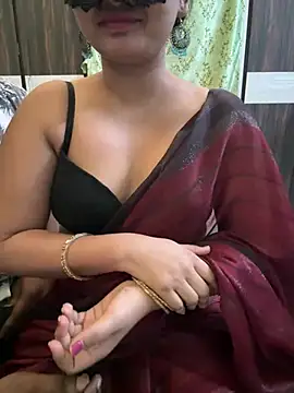 Snapshot of Magical-Couple-telugu chatting on January 2025 02:19:02 PM Magical-Couple-telugu online show from January 2025 02:19:02 PM