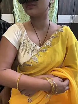 Snapshot of Magical-Couple-telugu chatting on January 2025 02:21:01 PM Magical-Couple-telugu online show from January 2025 02:21:01 PM