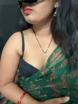 Snapshot of Magical-Couple-telugu chatting on January 2026 02:00:01 PM Magical-Couple-telugu online show from January 2026 02:00:01 PM