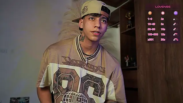 Josep Davies online show from November 2025 02:45:01 AM