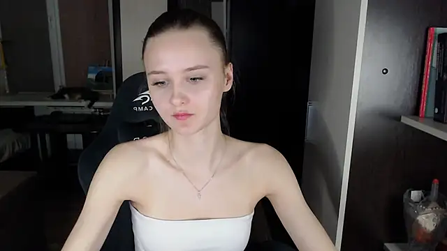  Sansa stark  online show from March 2025 01:27:02 PM