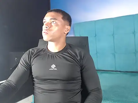 Snapshot of SexyBigCock01 chatting on November 2025 01:22:04 PM SexyBigCock01 online show from November 2025 01:22:04 PM