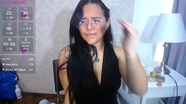 Snapshot of kendra__mamba chatting on March 2025 09:01:02 PM kendra mamba online show from March 2025 09:01:02 PM